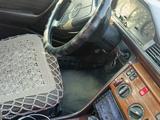 Mercedes-Benz E 220 1993 года за 1 500 000 тг. в Алматы – фото 4