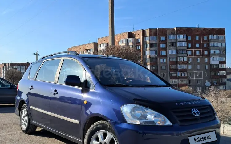Toyota Avensis Verso 2002 года за 5 800 000 тг. в Астана