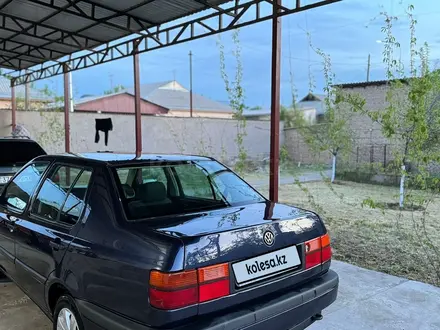 Volkswagen Vento 1992 года за 1 550 000 тг. в Сарыагаш – фото 6