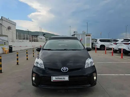 Toyota Prius 2014 года за 3 900 000 тг. в Алматы