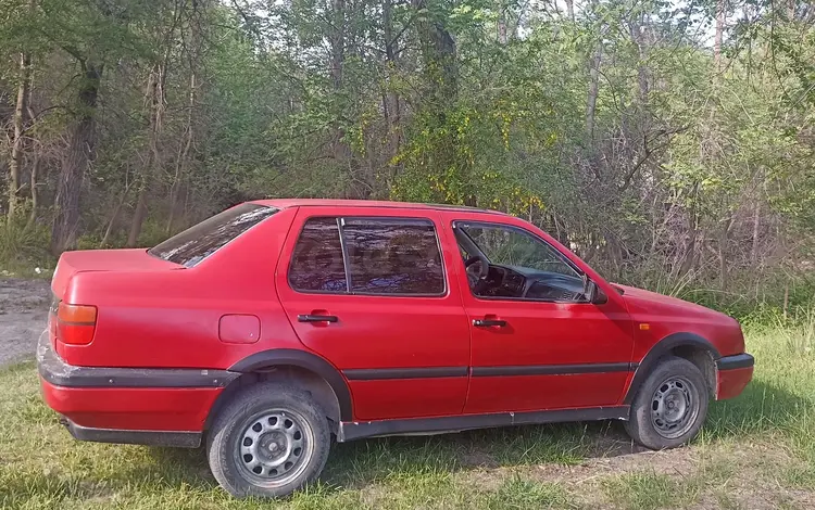 Volkswagen Vento 1996 года за 900 000 тг. в Жаркент