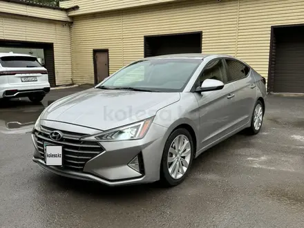 Hyundai Elantra 2020 года за 8 800 000 тг. в Астана – фото 4