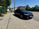 Toyota Camry 2015 года за 11 500 000 тг. в Жанаарка – фото 2
