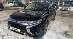 Mitsubishi Outlander 2019 года за 12 500 000 тг. в Астана