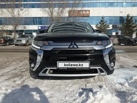 Mitsubishi Outlander 2019 года за 12 800 000 тг. в Астана – фото 13