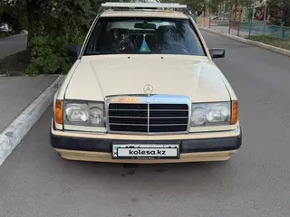 Mercedes-Benz E 250
