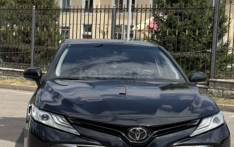 Toyota Camry 2020 года за 15 900 000 тг. в Алматы