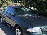 Audi A4 1995 года за 1 800 000 тг. в Караганда – фото 2