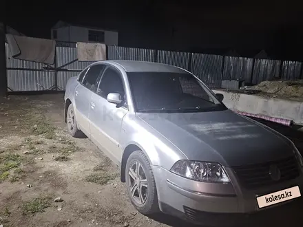 Volkswagen Passat 2003 года за 2 750 000 тг. в Актобе – фото 3