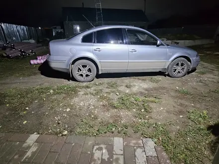 Volkswagen Passat 2003 года за 2 750 000 тг. в Актобе – фото 4