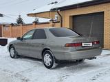 Toyota Camry 1998 годаfor4 300 000 тг. в Актобе – фото 3