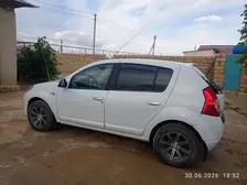 Renault Sandero, 2014