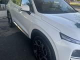Hyundai Santa Fe 2023 года за 18 700 000 тг. в Шымкент – фото 2