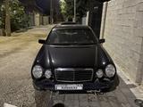 Mercedes-Benz E 200 1996 года за 2 000 000 тг. в Тараз
