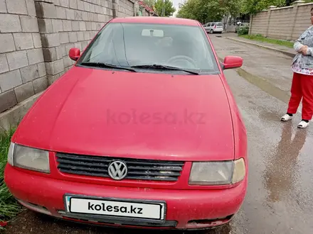 Volkswagen Polo 2001 года за 1 400 000 тг. в Шымкент – фото 4