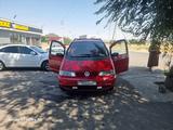 Volkswagen Sharan 1998 года за 1 300 000 тг. в Сарыагаш