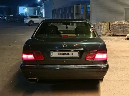 Mercedes-Benz E 280 1998 года за 2 600 000 тг. в Караганда – фото 5