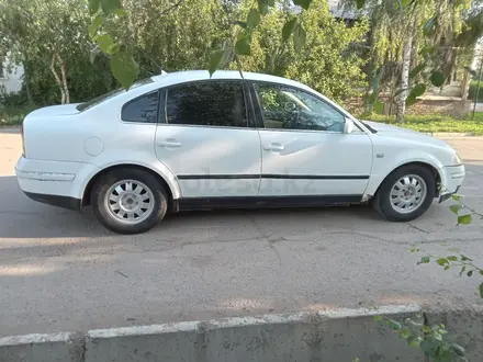 Volkswagen Passat 2003 года за 2 000 000 тг. в Уральск – фото 9