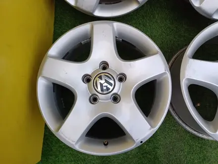 Диски R17 5*130 на Volkswagen Touareg за 110 000 тг. в Караганда – фото 5
