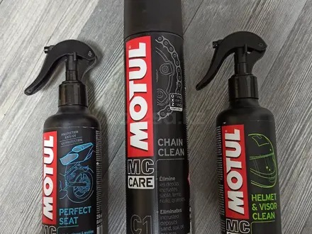 Масла для мотоциклов и скутеров, Motul Франция за 5 700 тг. в Алматы – фото 4