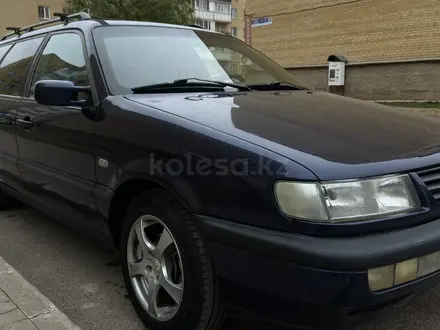 Volkswagen Passat 1995 года за 2 750 000 тг. в Астана – фото 3