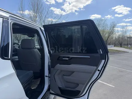 Chevrolet Tahoe 2025 года за 47 500 000 тг. в Астана – фото 19