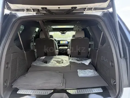 Chevrolet Tahoe 2025 года за 47 500 000 тг. в Астана – фото 22