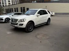 Mercedes-Benz M-Class, 2010