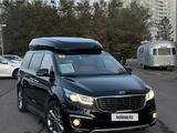 Kia Carnival 2016 годаүшін11 000 000 тг. в Астана – фото 2