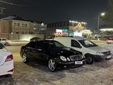 Mercedes-Benz E 500 2004 годаfor7 200 000 тг. в Астана