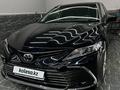 Toyota Camry 2023 года за 16 500 000 тг. в Атырау – фото 17