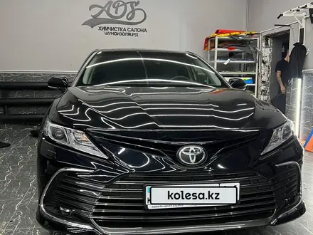 Toyota Camry 2023 года за 16 500 000 тг. в Атырау – фото 18