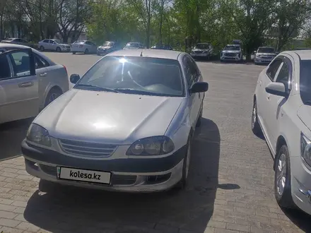 Toyota Avensis 1999 годаүшін2 300 000 тг. в Семей