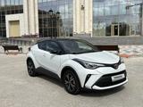 Toyota C-HR 2023 года за 13 400 000 тг. в Петропавловск