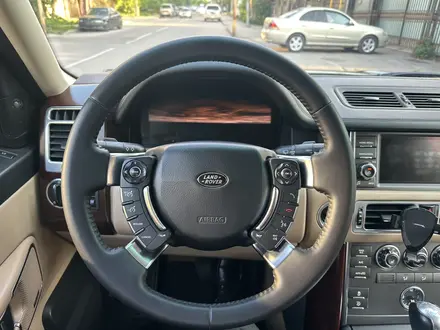Land Rover Range Rover 2011 года за 11 000 000 тг. в Алматы – фото 22