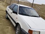 Volkswagen Passat 1993 годаfor650 000 тг. в Актау – фото 2