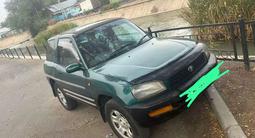 Toyota RAV4 1995 годаүшін2 000 000 тг. в Алматы