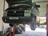 Volkswagen Transporter 1993 года за 1 600 000 тг. в Жезказган – фото 2