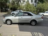 Toyota Camry 2004 года за 3 500 000 тг. в Алматы – фото 3