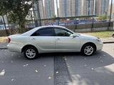Toyota Camry 2004 года за 3 500 000 тг. в Алматы – фото 2