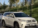 Toyota Highlander 2018 года за 18 500 000 тг. в Шымкент – фото 3