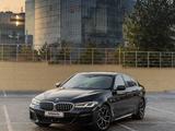BMW 530 2021 года за 28 500 000 тг. в Алматы – фото 5
