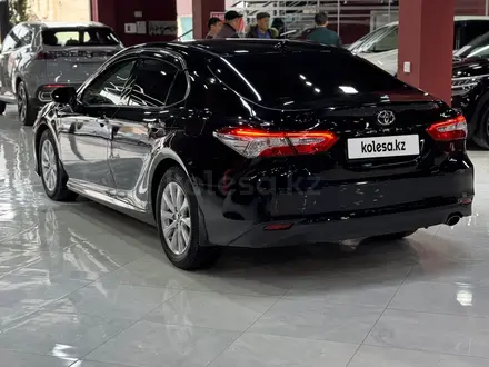 Toyota Camry 2020 года за 12 800 000 тг. в Кызылорда – фото 5