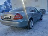 Mercedes-Benz E 240 2004 годаүшін4 200 000 тг. в Караганда – фото 3