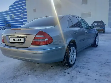 Mercedes-Benz E 240 2004 года за 4 200 000 тг. в Караганда – фото 3