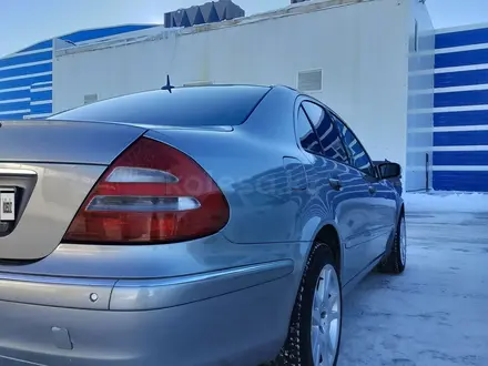Mercedes-Benz E 240 2004 года за 4 200 000 тг. в Караганда – фото 7