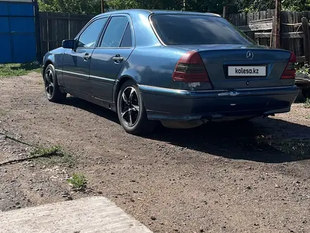 Mercedes-Benz C 200 1997 года за 1 800 000 тг. в Павлодар – фото 2