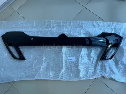 Накладка бампера BMW 5-G60 за 250 000 тг. в Алматы