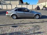 Mercedes-Benz E 320 2005 годаүшін4 800 000 тг. в Тараз – фото 4