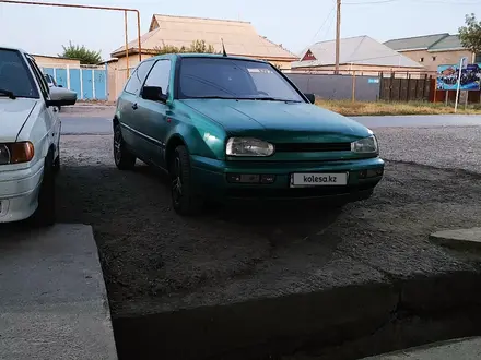 Volkswagen Golf 1991 года за 700 000 тг. в Атакент